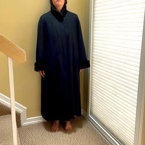 Women’s sheared beaver fur line coat, collar, cuffs, outer  polyester microfiber